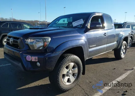 2013 Toyota Tacoma Base V6 z USA, uszkodzony, nr VIN 5TFUU4EN3DX078898